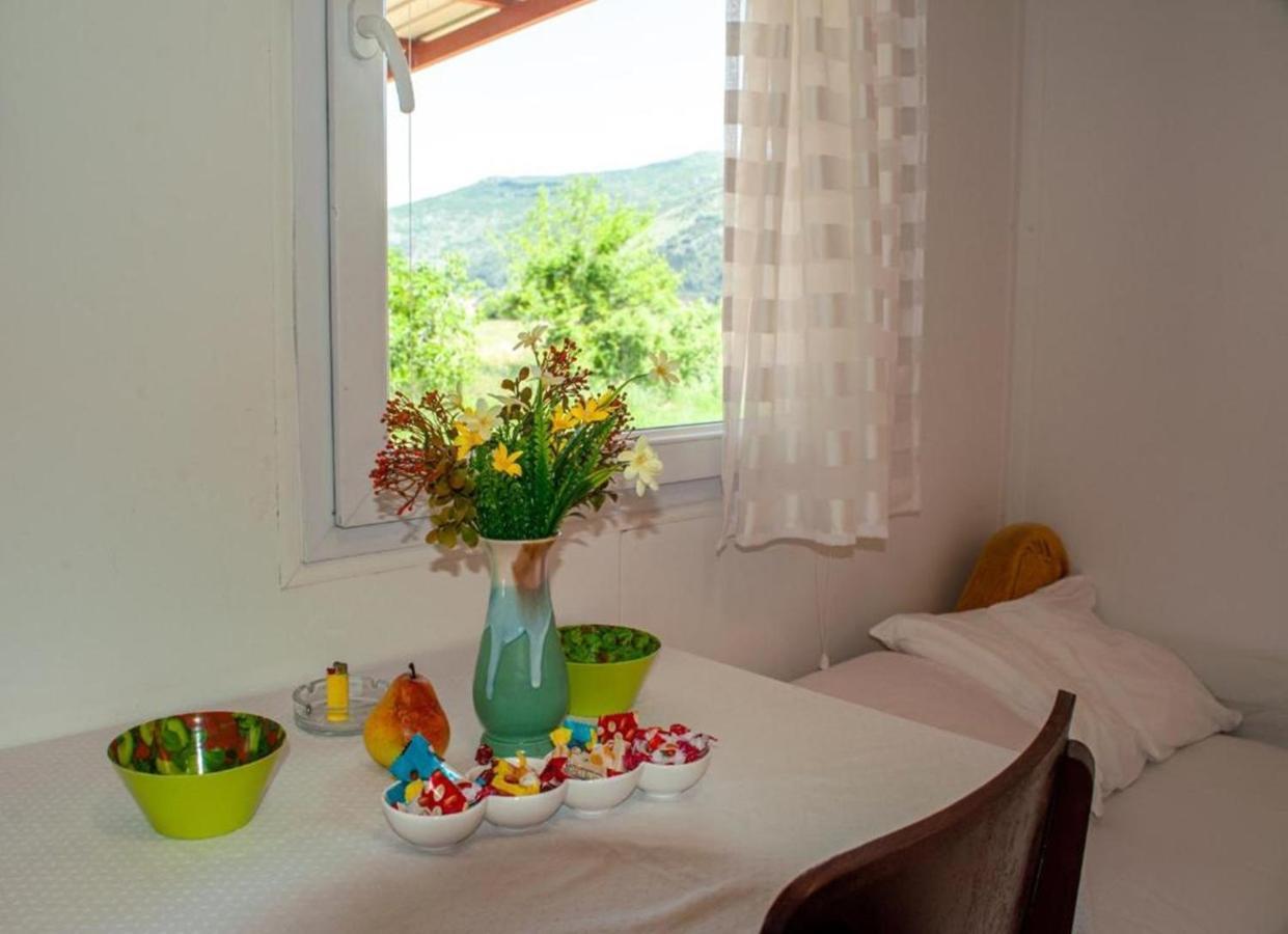 Villa Smjestaj Dada Trebinje Exterior foto
